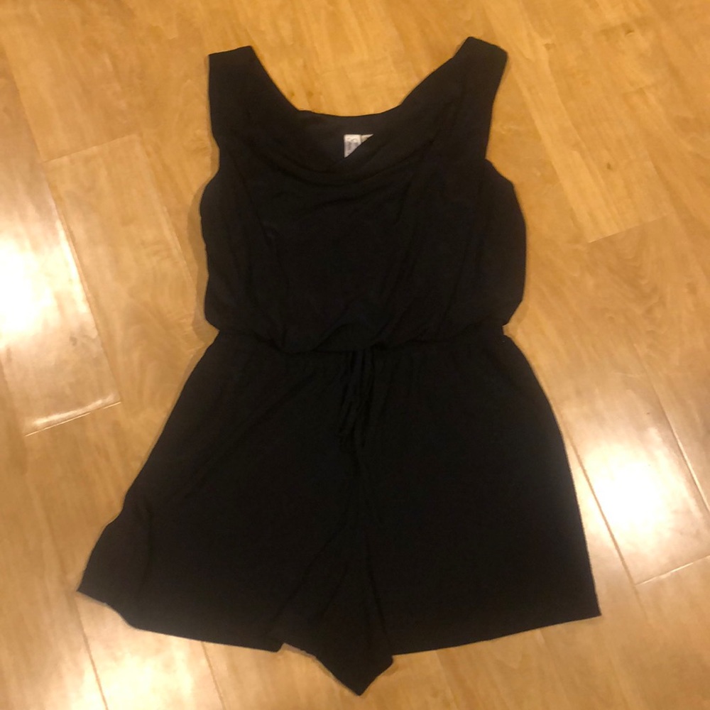 Scoop neck romper